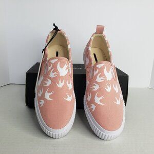 New MCQ by Alexander McQueen Women's Swallow Slip-On Sneaker